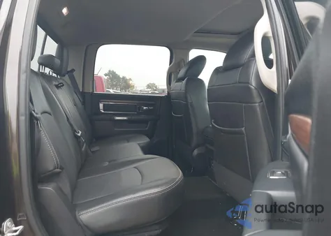 2016 Ram 1500 Laramie z USA, uszkodzony, nr VIN 1C6RR7VM8GS256474